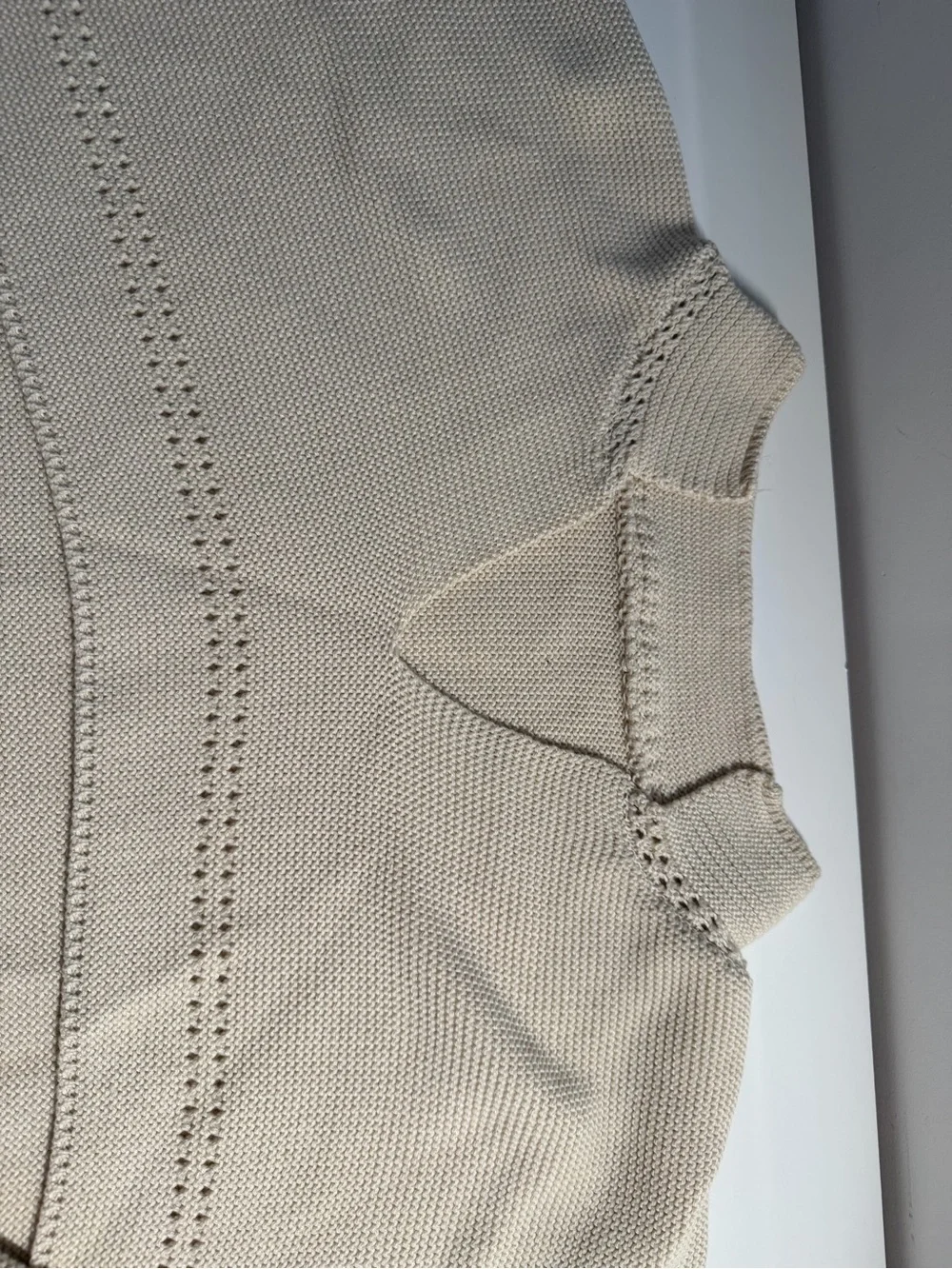 Women’s Cream V-Neck Cropped Open Knit Sweater